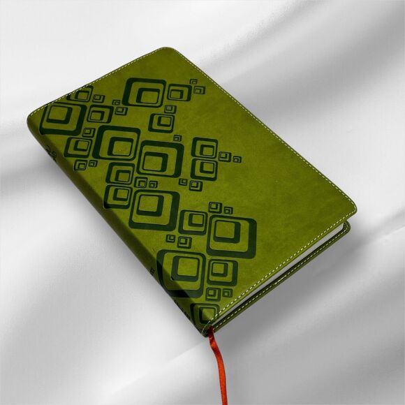 Zondervan NIV Thinline Bible Italian Two Tone Green Leather Geometric Design - Picture 1 of 13